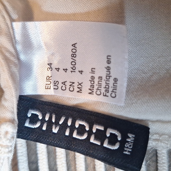 H&M Divided Crop Top - Picture 5 of 8